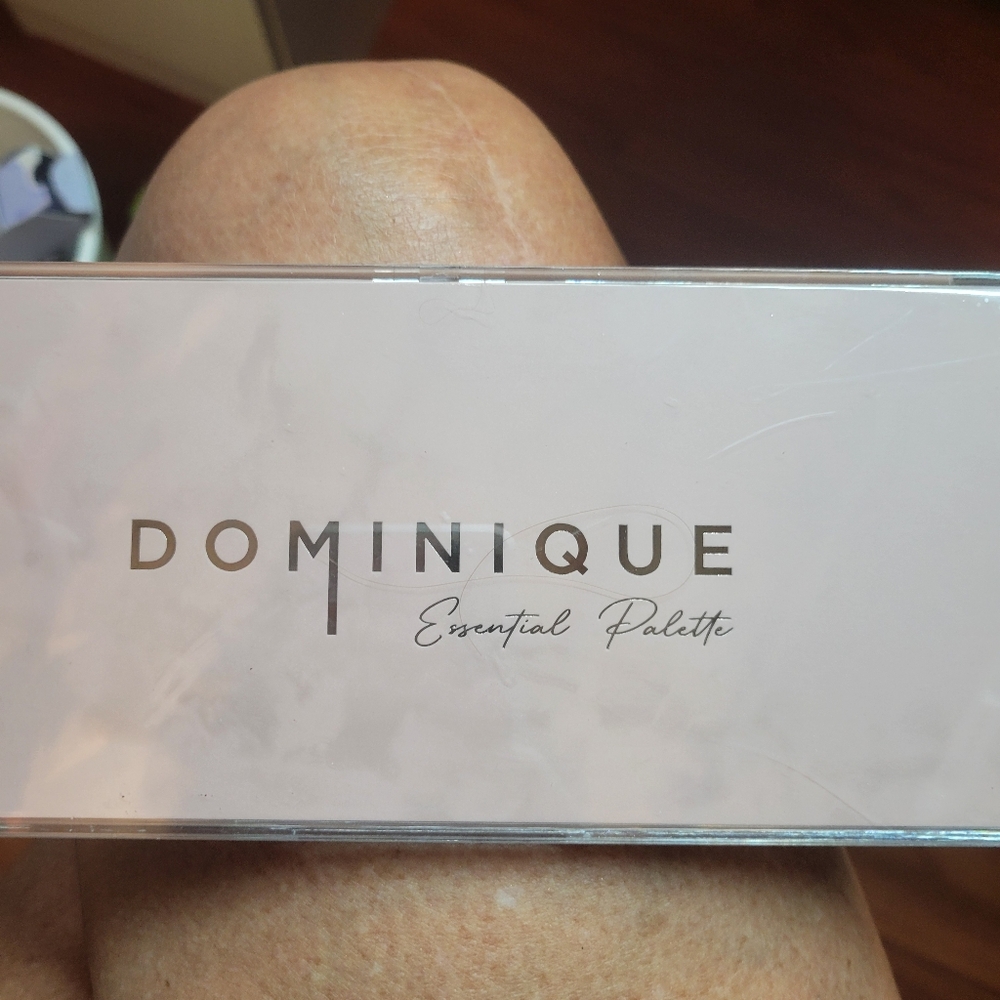 Dominque Essential Palette New